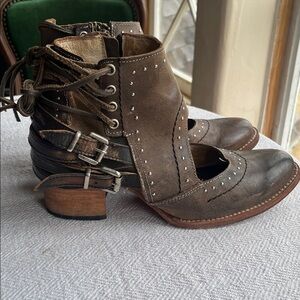 Freebird Distressed Brown Lace-Up Boots